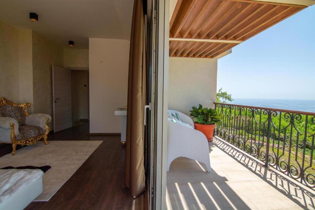 Luxury Villa Crystal Blue Sveti Stefan Esterno foto